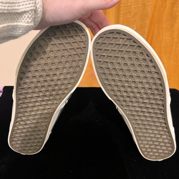 SOLD 5/11 Vans Ultracush Retro Men’s Sneakers, Size 8.5 - Picture 11 of 14